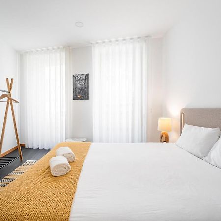 Отель Guestready - Bright Duplex In Downtown Порту Экстерьер фото